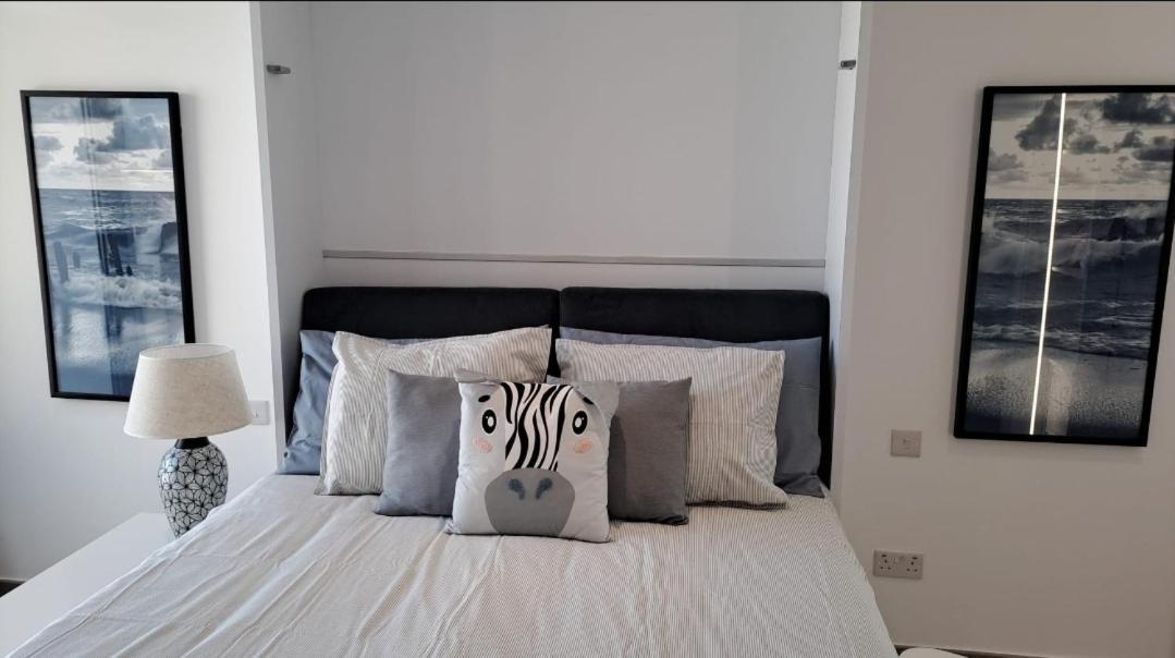 Beautiful Studio In Gibraltar - E1 Buitenkant foto